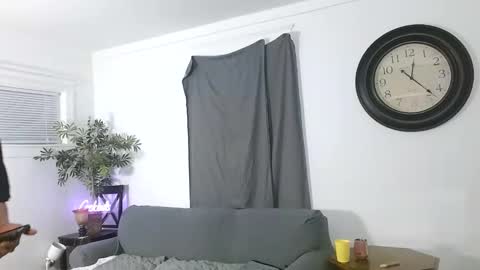 NICE AND SAVVY online show from March 2026 06:37:01 AM