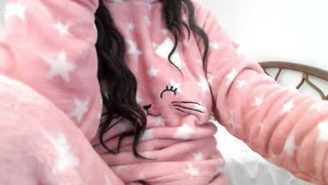 Sfora online show from March 2026 03:07:01 PM