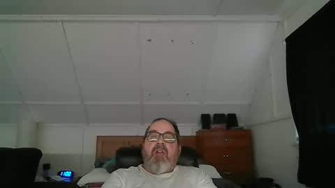 Snapshot of niceguy7208 chatting on January 2026 04:00:01 PM niceguy7208 online show from January 2026 04:00:01 PM