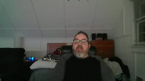 Snapshot of niceguy7208 chatting on March 2026 04:18:02 AM niceguy7208 online show from March 2026 04:18:02 AM