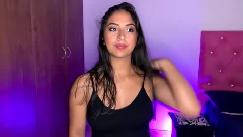 Snapshot of nicejuli19 chatting on December 2025 09:54:02 PM Julieta online show from December 2025 09:54:02 PM