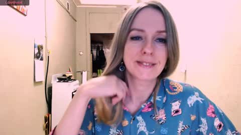 Snapshot of nicekat chatting on May 2026 01:09:02 PM Kathrine online show from May 2026 01:09:02 PM