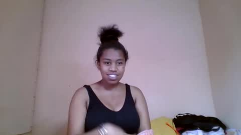 nicelly01 online show from May 2026 06:21:03 AM