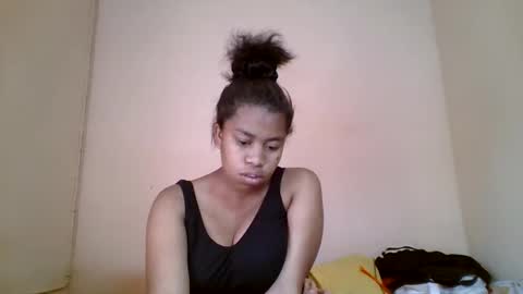 nicelly01 online show from May 2026 07:05:02 AM