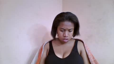 Snapshot of nicelly01 chatting on June 2026 06:51:01 AM nicelly01 online show from June 2026 06:51:01 AM