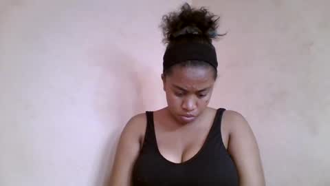 Snapshot of nicelly01 chatting on June 2026 11:32:02 AM nicelly01 online show from June 2026 11:32:02 AM