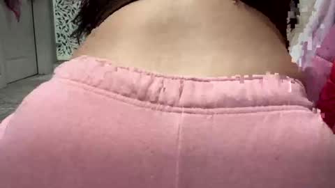 nicelymade4u online show from January 2026 01:32:02 AM