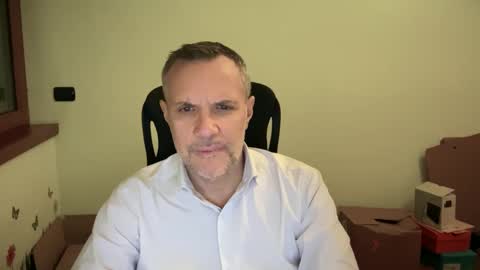 Snapshot of niceshy_71 chatting on February 2025 06:19:02 PM Andrew online show from February 2025 06:19:02 PM