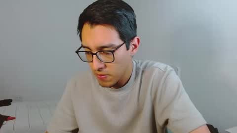 Snapshot of nicholasfinn chatting on June 2026 07:30:02 PM Nick online show from June 2026 07:30:02 PM