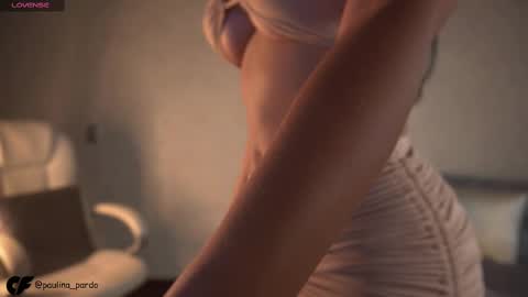 Snapshot of nichole__evans chatting on March 2025 01:37:02 AM nichole__evans online show from March 2025 01:37:02 AM