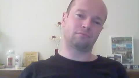 nick1990b online show from February 2026 06:47:02 PM