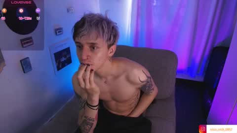 Nico online show from March 2026 07:09:01 PM