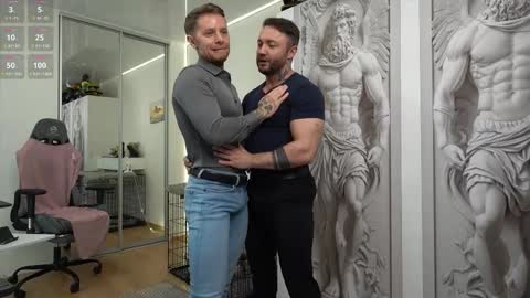 nick_howlenxx online show from December 2025 12:56:01 PM