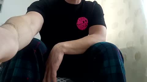 Snapshot of nickcarlosxx chatting on January 2025 11:53:01 AM Nick online show from January 2025 11:53:01 AM