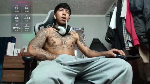 Nickhot0609 online show from November 2025 05:35:01 PM