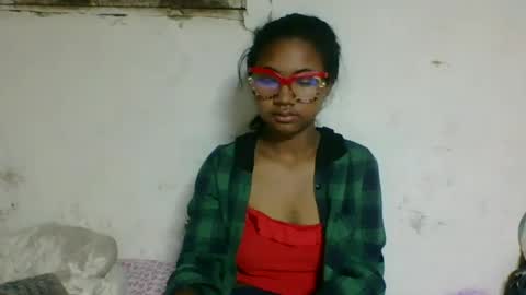 Snapshot of nickiqqyuu chatting on July 2026 12:57:01 AM nickiqqyuu online show from July 2026 12:57:01 AM