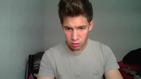 Snapshot of nickjonas_18 chatting on March 2026 02:06:01 AM Nick online show from March 2026 02:06:01 AM