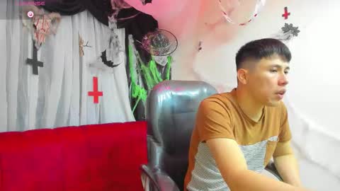 Nickk Wolff online show from October 2025 04:24:02 AM