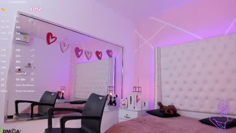 Snapshot of nickky_thompson chatting on February 2025 04:53:01 PM nickky online show from February 2025 04:53:01 PM