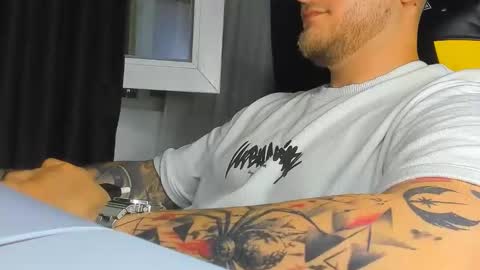 Snapshot of nicktattoomaster chatting on May 2026 06:37:02 PM nicktattoomaster online show from May 2026 06:37:02 PM