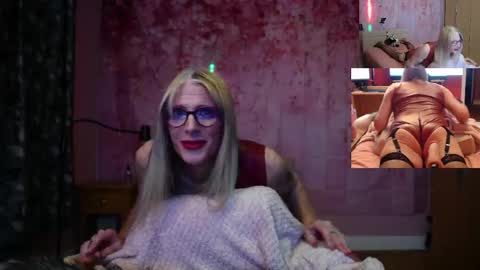 Snapshot of nicktu52 chatting on May 2026 11:42:01 PM nicktuuk online show from May 2026 11:42:01 PM