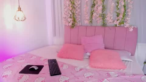 nicky_bonny18 online show from February 2026 12:10:01 PM