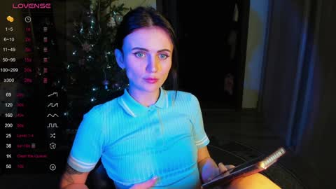 Snapshot of nicky_weekends chatting on January 2025 11:30:01 PM Nicky Weekends online show from January 2025 11:30:01 PM