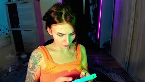 Snapshot of nicky_weekends chatting on January 2025 07:07:02 AM Nicky Weekends online show from January 2025 07:07:02 AM