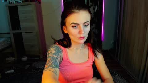 Snapshot of nicky_weekends chatting on January 2025 10:31:02 AM Nicky Weekends online show from January 2025 10:31:02 AM