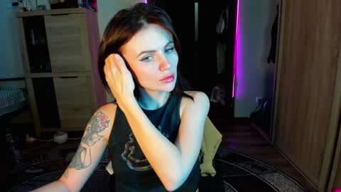 Snapshot of nicky_weekends chatting on February 2025 04:46:02 AM Nicky Weekends online show from February 2025 04:46:02 AM