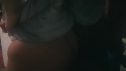 nickythehawtie online show from April 2026 12:33:01 AM