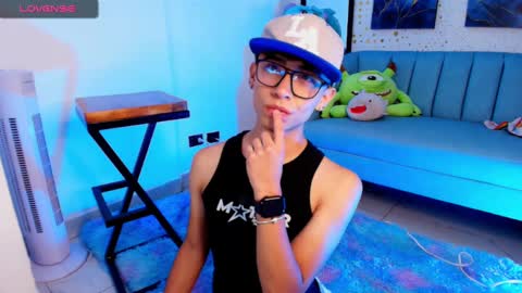 nico online show from March 2025 09:44:01 AM