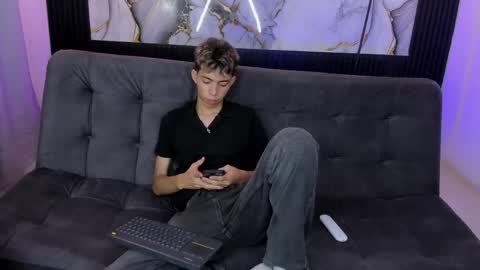 Snapshot of nico_naughtyboy chatting on June 2026 01:00:01 AM nico_naughtyboy online show from June 2026 01:00:01 AM