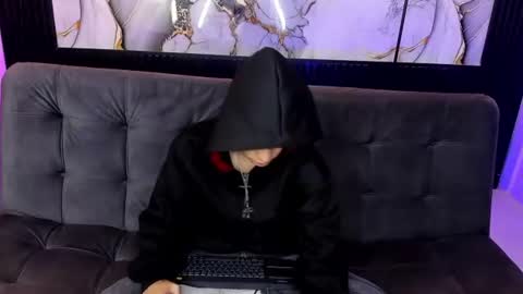 Snapshot of nico_naughtyboy chatting on June 2026 12:43:02 AM nico_naughtyboy online show from June 2026 12:43:02 AM