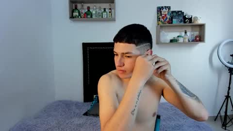 Nico online show from December 2025 07:31:01 PM