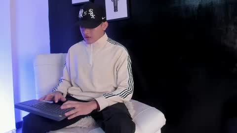 Snapshot of nico_saint_ chatting on June 2026 11:13:02 AM nico_saint_ online show from June 2026 11:13:02 AM