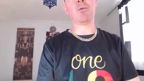 nicoainsworth online show from March 2026 12:49:01 PM