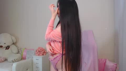 Snapshot of nicol_angel888 chatting on March 2025 10:52:02 PM Nicole Online at about after 1000 6 UK time or 900 - 500 UK time it approximate time interval online show from March 2025 10:52:02 PM