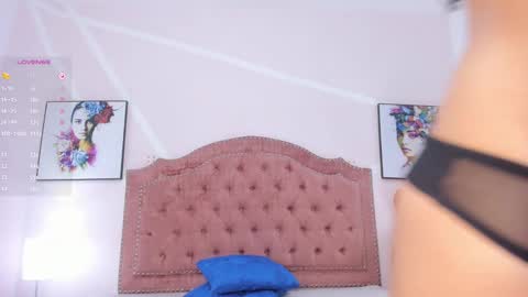 Nicol online show from February 2025 03:48:01 AM