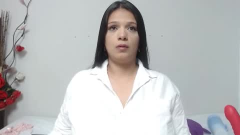 Nicol online show from February 2025 01:15:01 AM