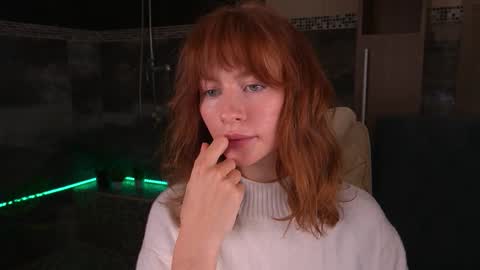 Nicol Moonn online show from November 2025 06:41:02 AM