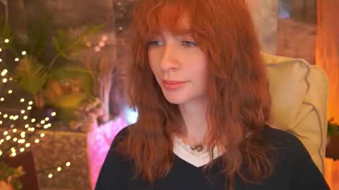 Nicol Moonn online show from February 2026 02:48:02 PM