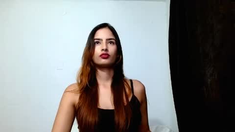 Nicol online show from April 2026 07:22:01 PM