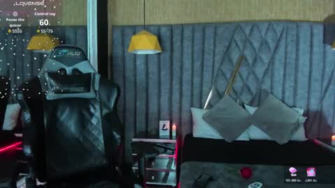 Nicolai online show from February 2026 12:20:01 PM