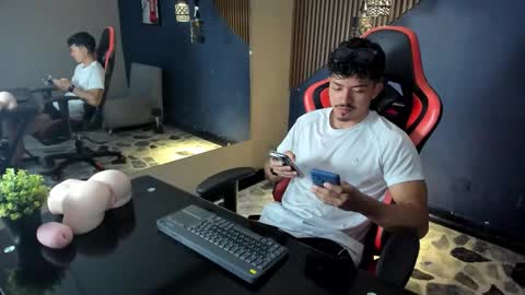 Nicolai online show from February 2026 07:24:02 PM