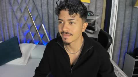 Snapshot of nicolaikarav chatting on April 2026 12:07:01 PM Nicolai online show from April 2026 12:07:01 PM