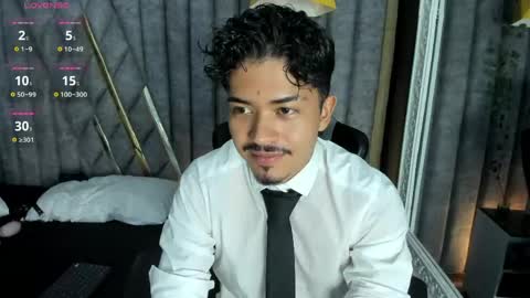 Snapshot of nicolaikarav chatting on May 2026 12:05:01 AM Nicolai online show from May 2026 12:05:01 AM