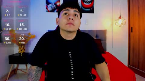 nicolas_james_sc online show from October 2025 01:41:02 PM