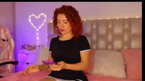 Nicol  online show from March 2026 03:54:01 AM