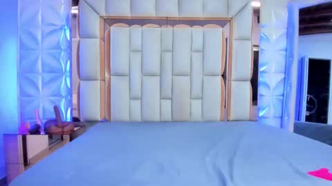 Nicole  online show from January 2026 07:39:02 PM